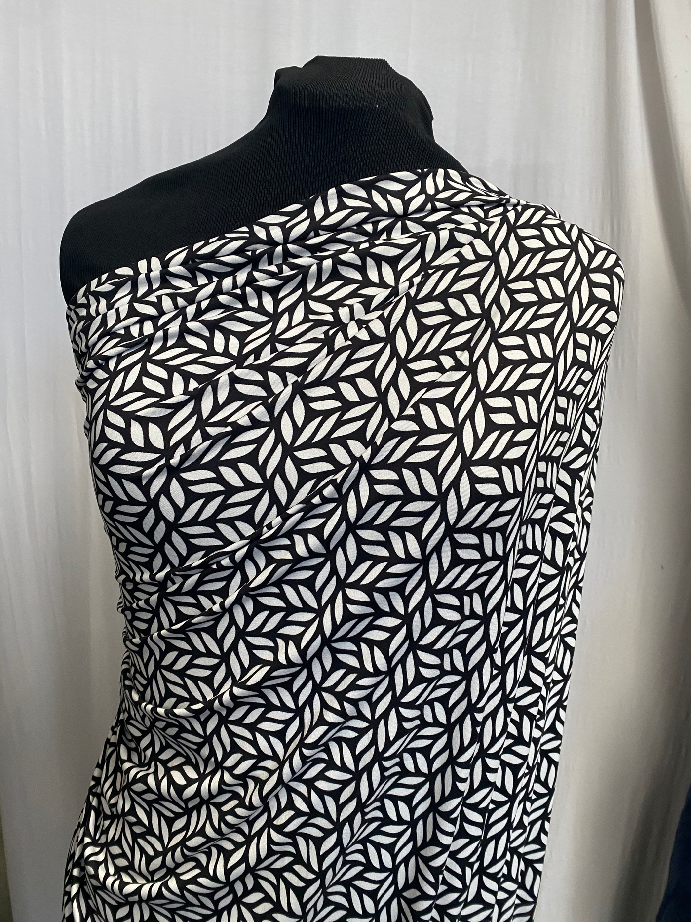 Black and White Leaf Classic Shirt